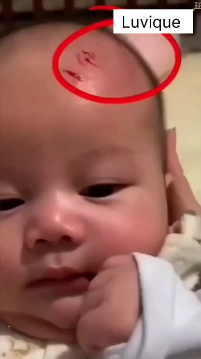 Baby Nail Grooming Kit with Light